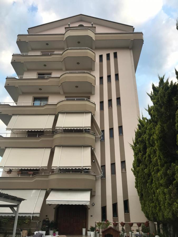 Guest House Il Palazzo Durrës 외부 사진