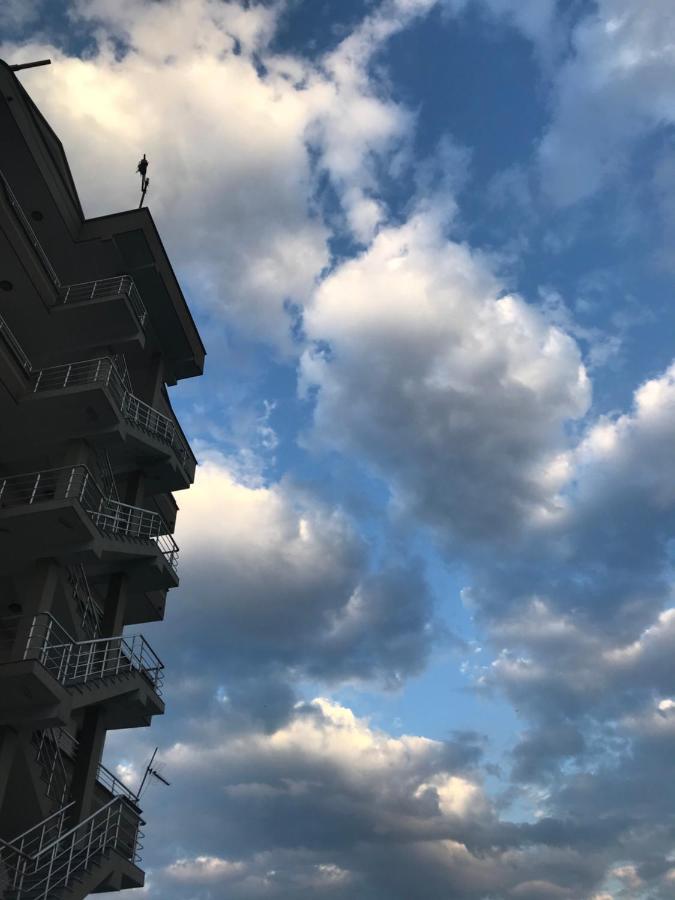 Guest House Il Palazzo Durrës 외부 사진