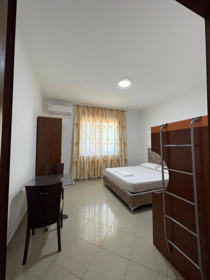Guest House Il Palazzo Durrës 외부 사진