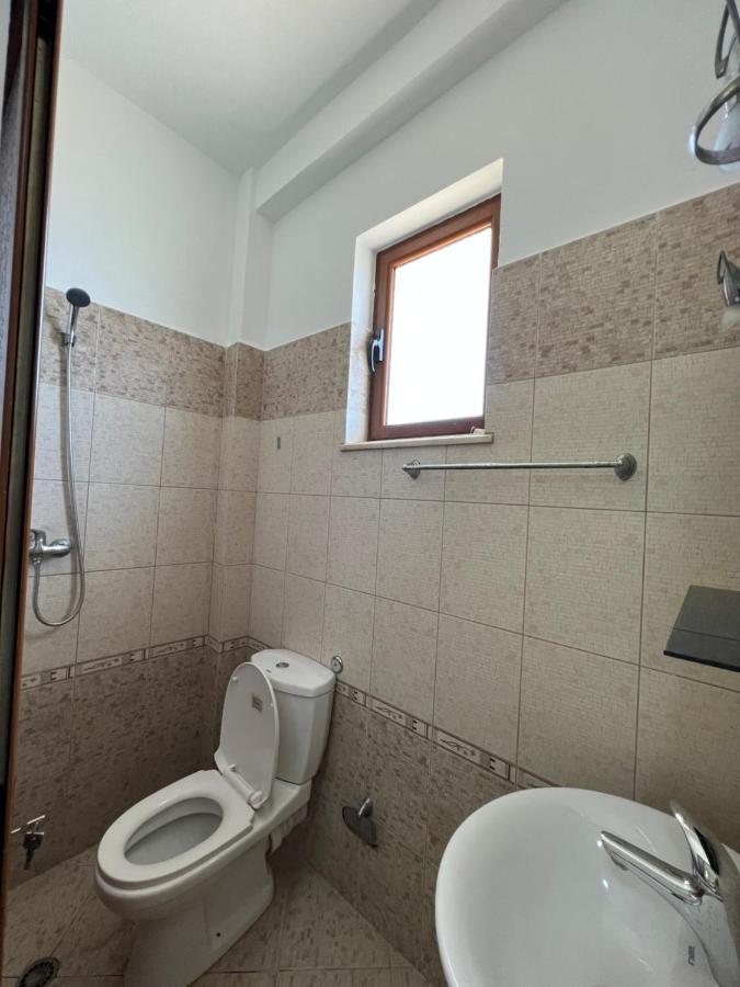 Guest House Il Palazzo Durrës 외부 사진
