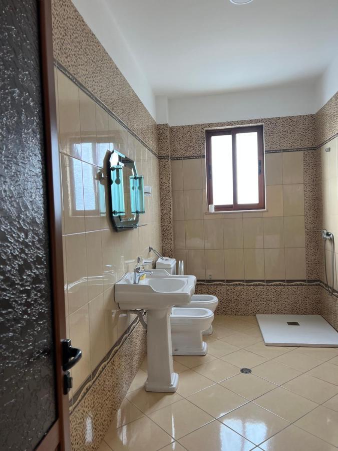 Guest House Il Palazzo Durrës 외부 사진