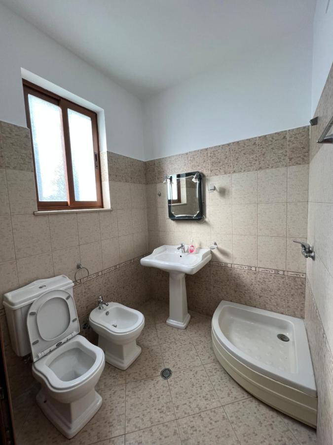 Guest House Il Palazzo Durrës 외부 사진