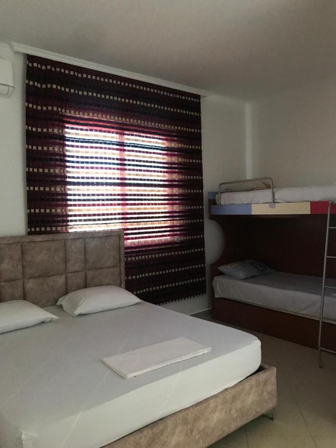 Guest House Il Palazzo Durrës 외부 사진